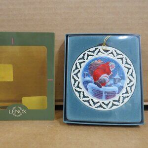 VTG Lenox Santas Portrait Series Santas Arrival Porcelain Holiday Ornament IOB